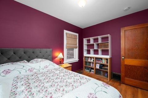 Tiny photo for 3105 Jefferson Avenue, Davenport, IA 52803 (MLS # 12575715)