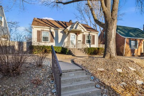 Photo of 3105 Jefferson Avenue, Davenport, IA 52803 (MLS # 12575715)