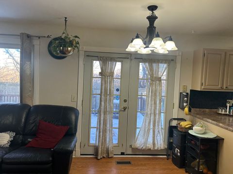 Tiny photo for 392 Ingleside Drive, Bolingbrook, IL 60490 (MLS # 12532677)