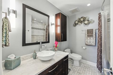 Tiny photo for 1022 Tennessee Lane, Elk Grove Village, IL 60007 (MLS # 12507584)