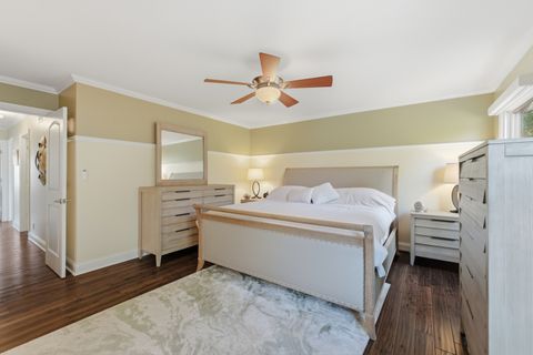 Tiny photo for 1022 Tennessee Lane, Elk Grove Village, IL 60007 (MLS # 12507584)