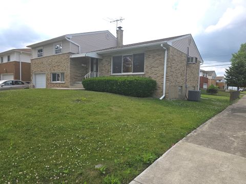 Tiny photo for 271 Braddock Drive, Melrose Park, IL 60160 (MLS # 12673738)