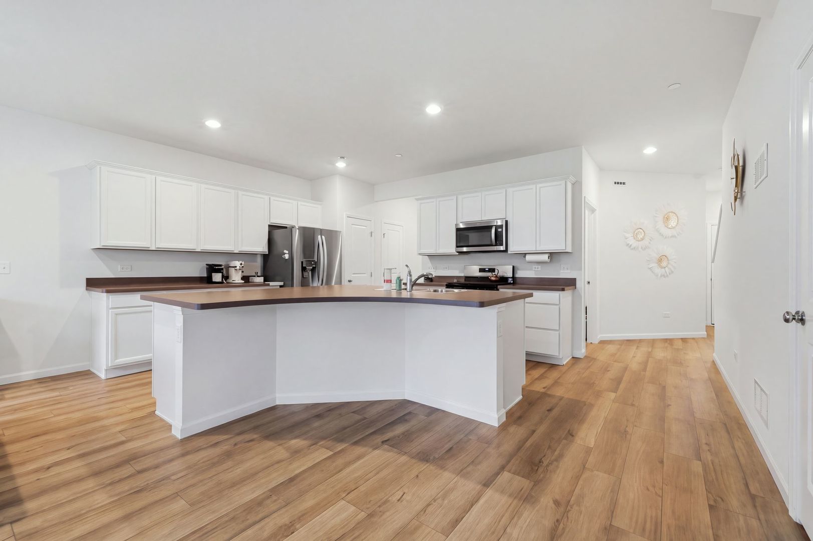 5920 Hawkweed Drive