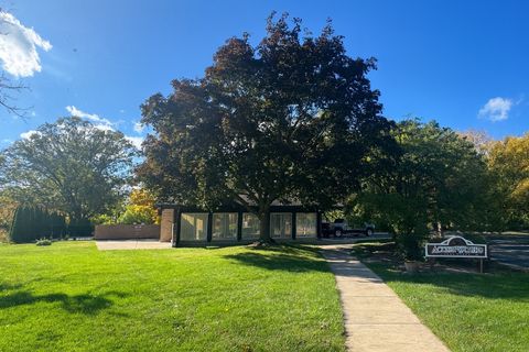 Tiny photo for 1944 Tall Oaks Drive #3a, Aurora, IL 60505 (MLS # 12506843)