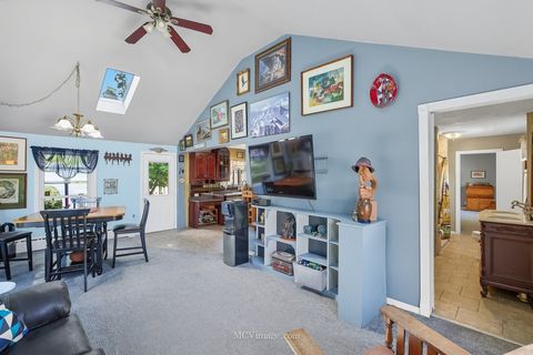 Tiny photo for 814 S Washington Street, Lockport, IL 60441 (MLS # 12464769)