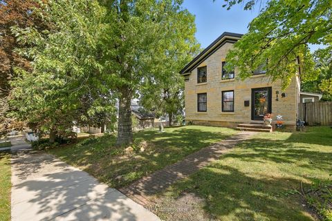 Tiny photo for 814 S Washington Street, Lockport, IL 60441 (MLS # 12464769)