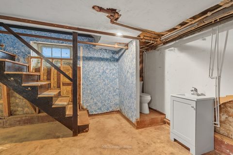 Tiny photo for 814 S Washington Street, Lockport, IL 60441 (MLS # 12464769)