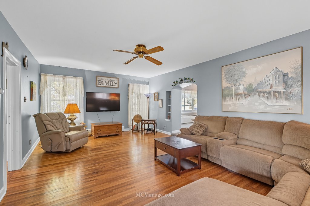 814 S Washington Street