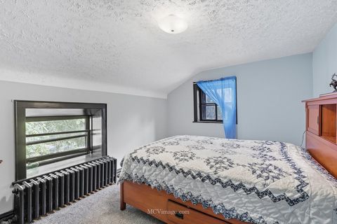 Tiny photo for 814 S Washington Street, Lockport, IL 60441 (MLS # 12464769)