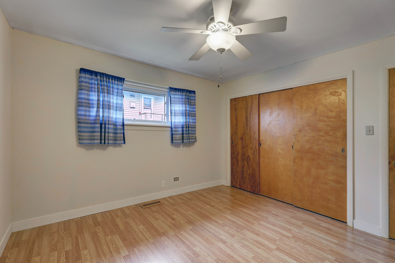 66 W Jeffery Avenue