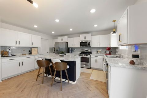 Tiny photo for 3730 Doherty Lane, McHenry, IL 60050 (MLS # 12624303)