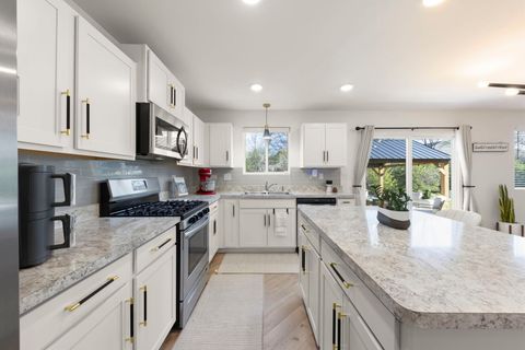 Tiny photo for 3730 Doherty Lane, McHenry, IL 60050 (MLS # 12624303)