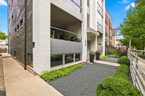 Photo of 1938 N Francisco Avenue #1S, Chicago, IL 60647 (MLS # 12753045)