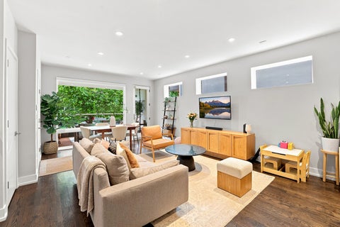 Tiny photo for 1938 N Francisco Avenue #1S, Chicago, IL 60647 (MLS # 12753045)