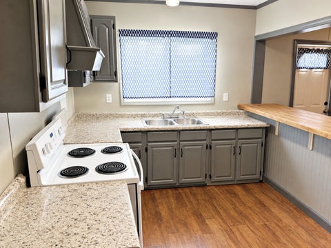 Tiny photo for 421 E 9th Street, Metropolis, IL 62960 (MLS # 12758215)