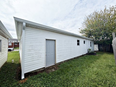 Tiny photo for 421 E 9th Street, Metropolis, IL 62960 (MLS # 12758215)