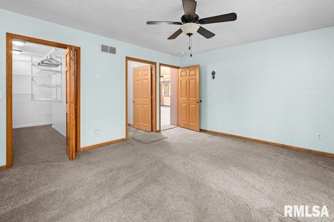 Tiny photo for 304 7TH Street, Hampton, IL 61244 (MLS # QC4269600)