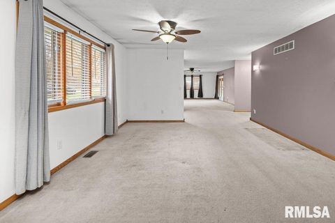 Tiny photo for 304 7TH Street, Hampton, IL 61244 (MLS # QC4269600)