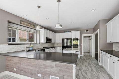 Tiny photo for 6285 Murifield Drive, Gurnee, IL 60031 (MLS # 12664192)