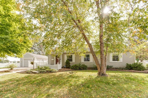 Tiny photo for 1518 Marquette Road, Joliet, IL 60436 (MLS # 12786268)