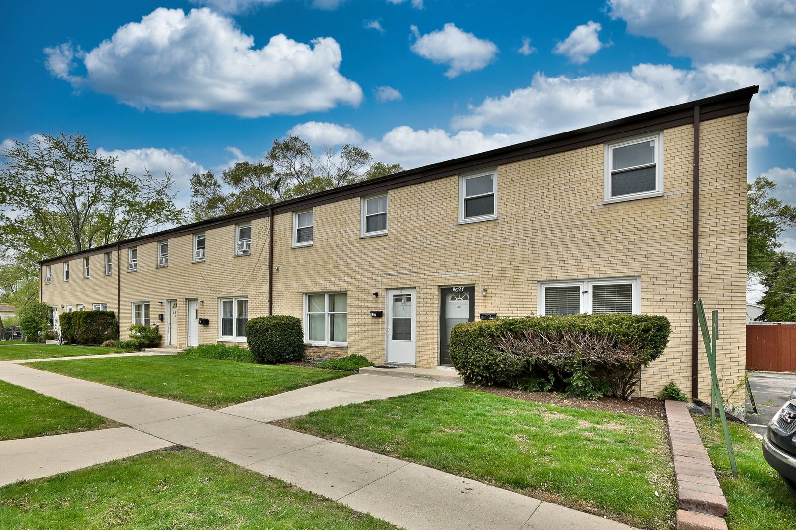 862 Colonial Drive F