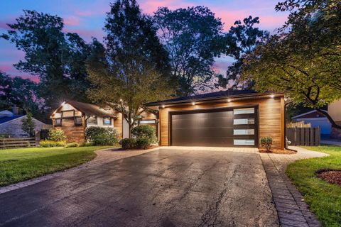 Tiny photo for 623 Echo Lane, Glenview, IL 60025 (MLS # 12536578)