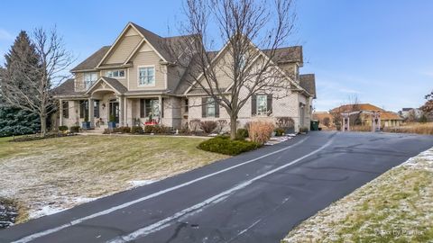 37W250 Mission Hills Drive St. Charles IL 60175