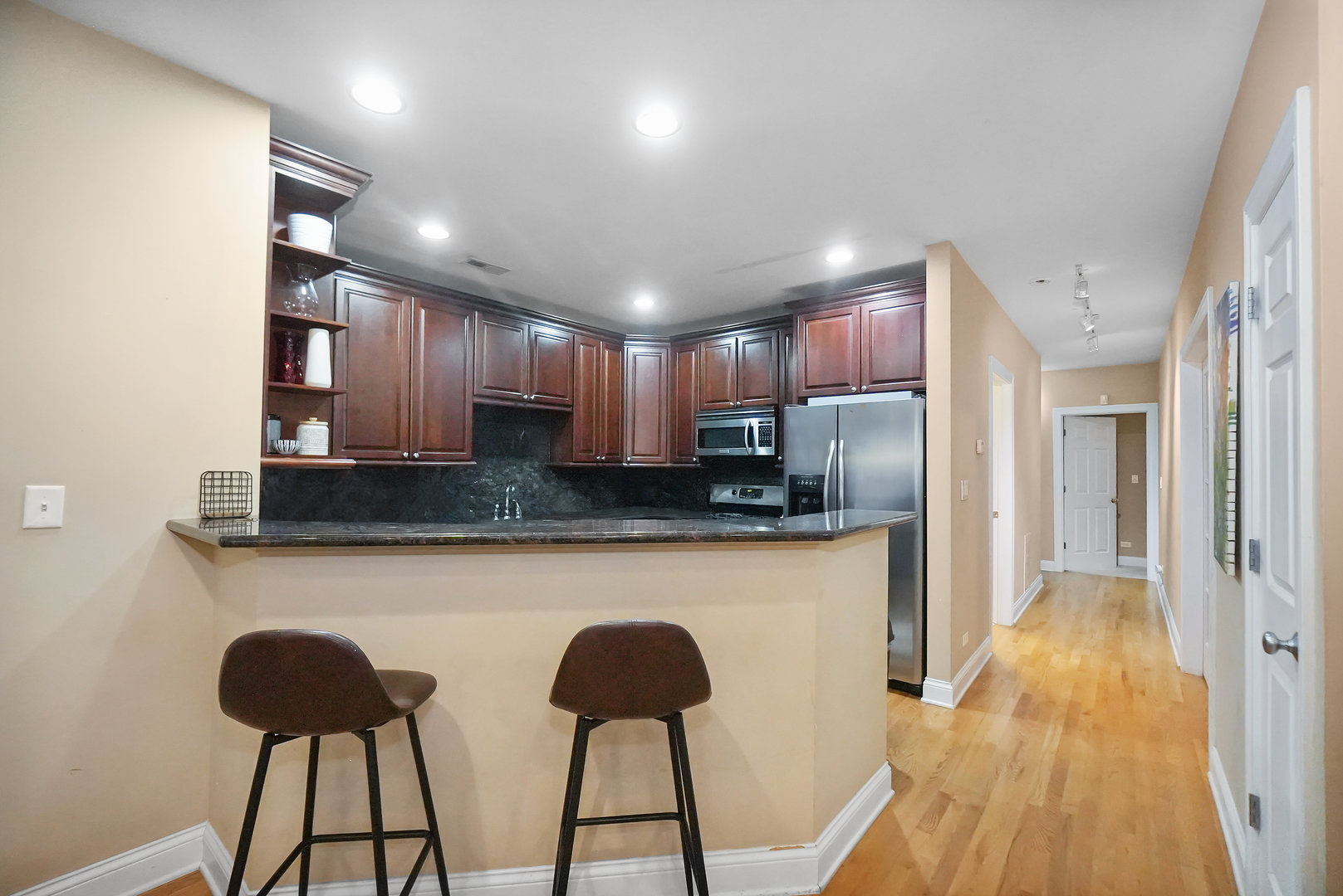 453 N May Street GS