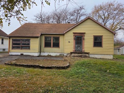 Photo of 211 Independence Avenue, Joliet, IL 60433 (MLS # 12522298)