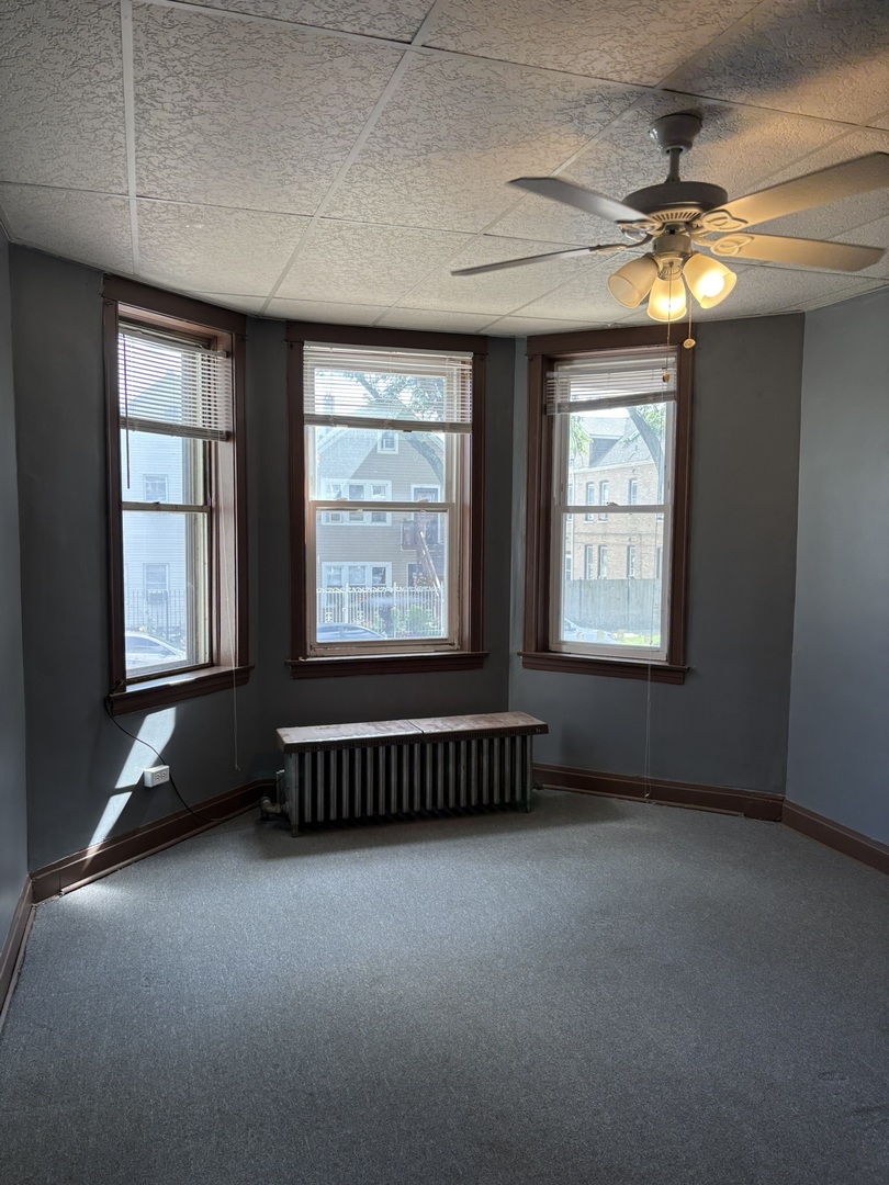 3034 W 38th Place