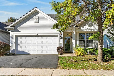 Tiny photo for 13732 Pineview Drive, Huntley, IL 60142 (MLS # 12772575)