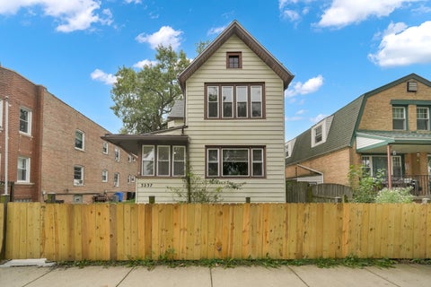 Tiny photo for 3237 W 64th Place, Chicago, IL 60629 (MLS # 12759091)