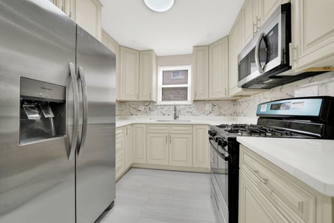 Tiny photo for 3237 W 64th Place, Chicago, IL 60629 (MLS # 12759091)