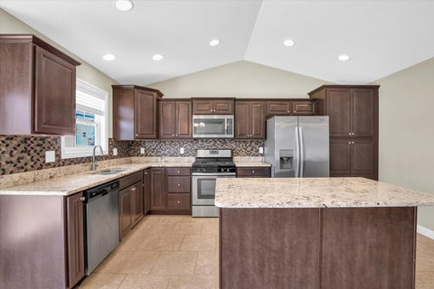 Tiny photo for 1618 Hunters Ridge Court, Mahomet, IL 61853 (MLS # 12676531)
