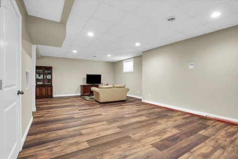 Tiny photo for 1618 Hunters Ridge Court, Mahomet, IL 61853 (MLS # 12676531)
