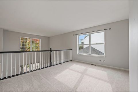 Tiny photo for 1128 Masters Parkway, Aurora, IL 60506 (MLS # 12472233)