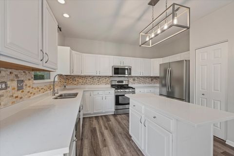 Tiny photo for 1128 Masters Parkway, Aurora, IL 60506 (MLS # 12472233)