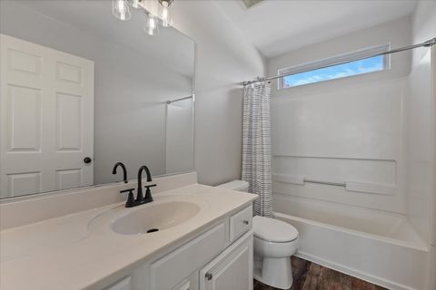 Tiny photo for 1128 Masters Parkway, Aurora, IL 60506 (MLS # 12472233)