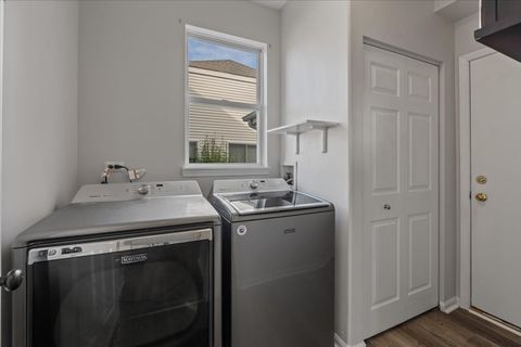 Tiny photo for 1128 Masters Parkway, Aurora, IL 60506 (MLS # 12472233)