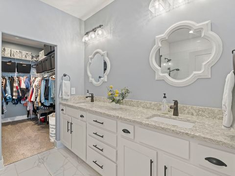 Tiny photo for 3028 Charissas Place #0, Bettendorf, IA 52722 (MLS # 12601227)