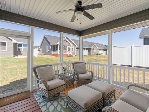 Tiny photo for 3028 Charissas Place #0, Bettendorf, IA 52722 (MLS # 12601227)