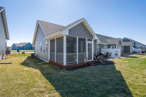 Tiny photo for 3028 Charissas Place #0, Bettendorf, IA 52722 (MLS # 12601227)
