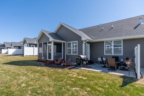 Tiny photo for 3028 Charissas Place #0, Bettendorf, IA 52722 (MLS # 12601227)
