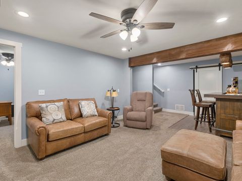Tiny photo for 3028 Charissas Place #0, Bettendorf, IA 52722 (MLS # 12601227)