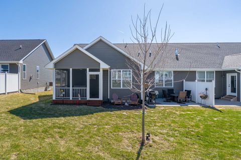 Tiny photo for 3028 Charissas Place #0, Bettendorf, IA 52722 (MLS # 12601227)