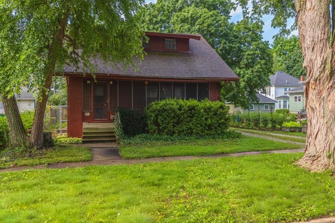 Tiny photo for 216 E Elmwood Street, Pontiac, IL 61764 (MLS # 12686999)