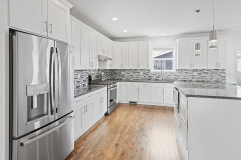 Tiny photo for 1823 N 35th Avenue, Stone Park, IL 60165 (MLS # 12611160)