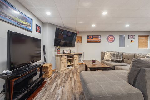 Tiny photo for 8738 Ballycastle Lane, Tinley Park, IL 60487 (MLS # 12632815)