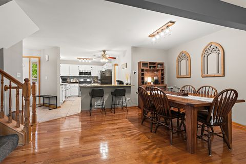 Tiny photo for 8738 Ballycastle Lane, Tinley Park, IL 60487 (MLS # 12632815)