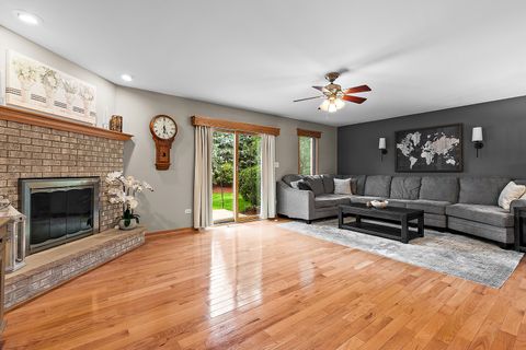 Tiny photo for 8738 Ballycastle Lane, Tinley Park, IL 60487 (MLS # 12632815)